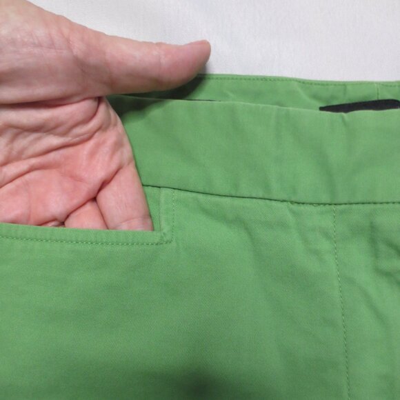TALBOTS womens PANTS green SIGNATURE cropped CAREER capri CASUAL stretch SIZE 12 - Picture 3 of 12